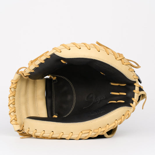 Evo 33 - Black Camel