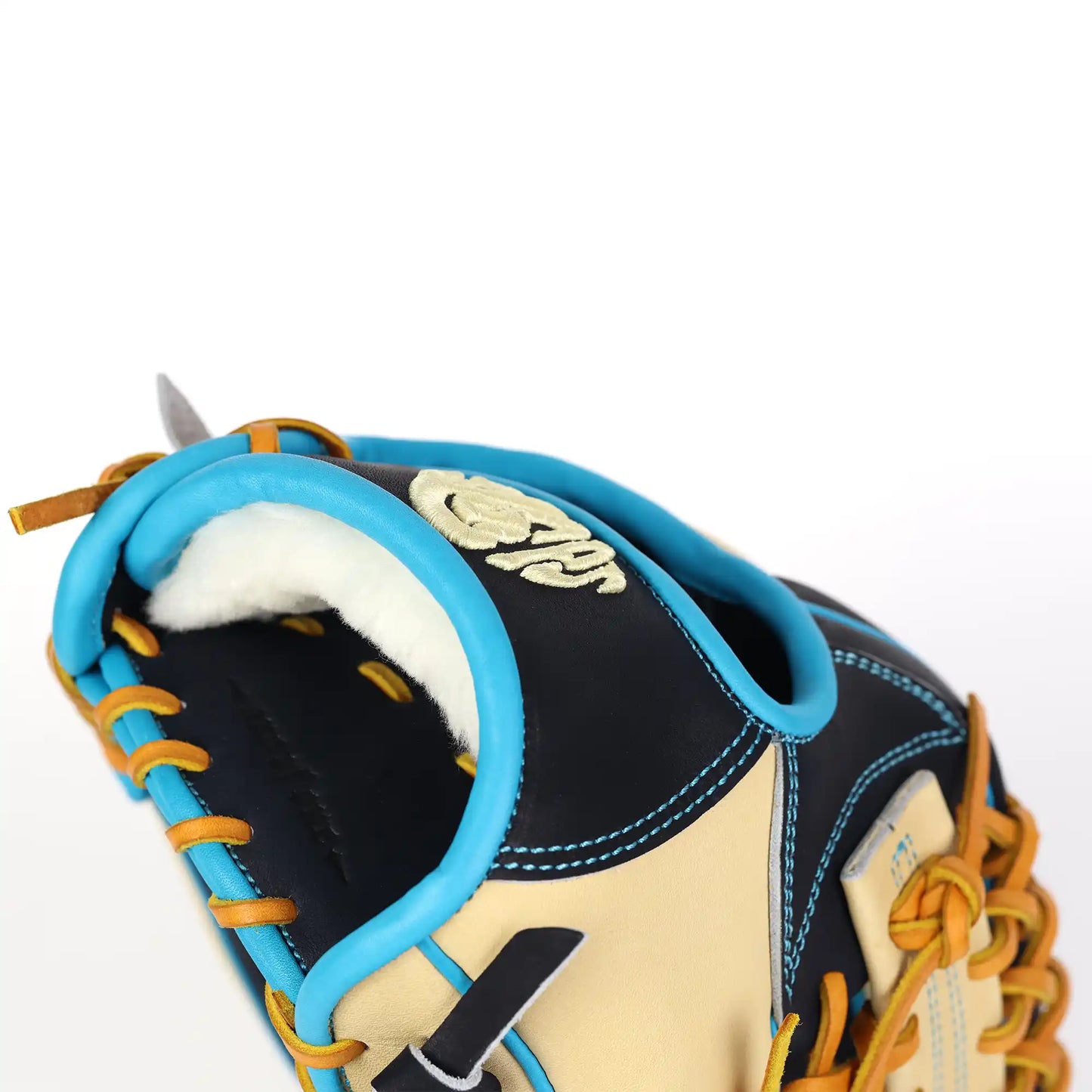 OF8 | One of One, The Mariner | 12.5" Outfielder's Glove