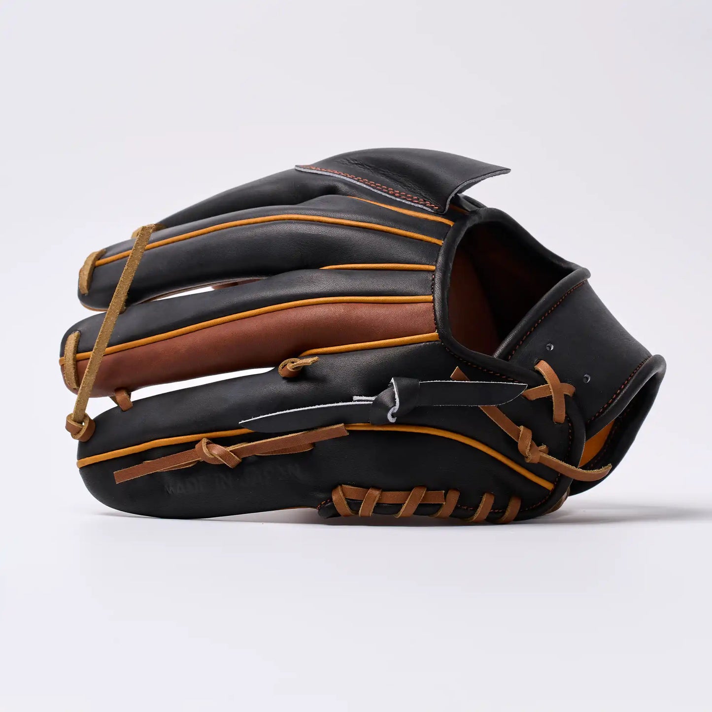 PO | One of One - Classic | 11.75" Pitcher's Glove